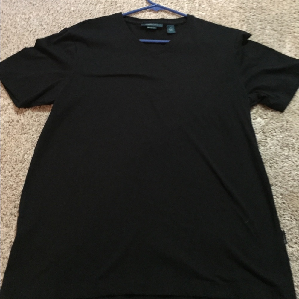 Perry Ellis t shirt